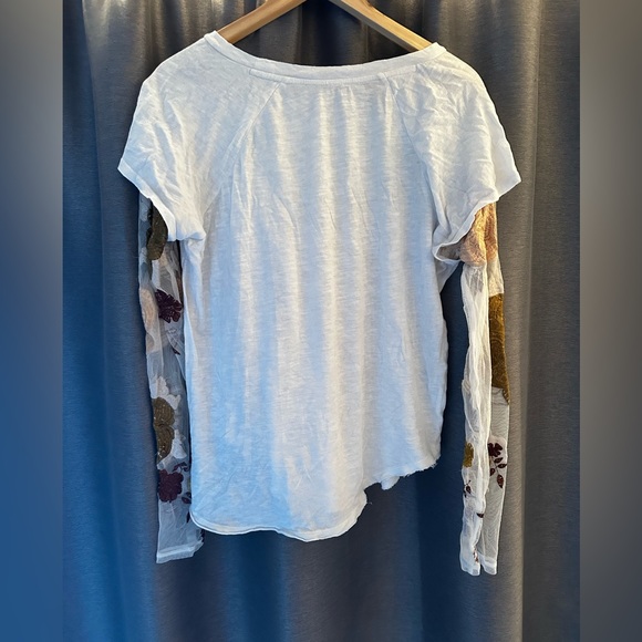 White Free People T-shirt with Mesh Embroidered Sleeves - Size S - Picture 4 of 4